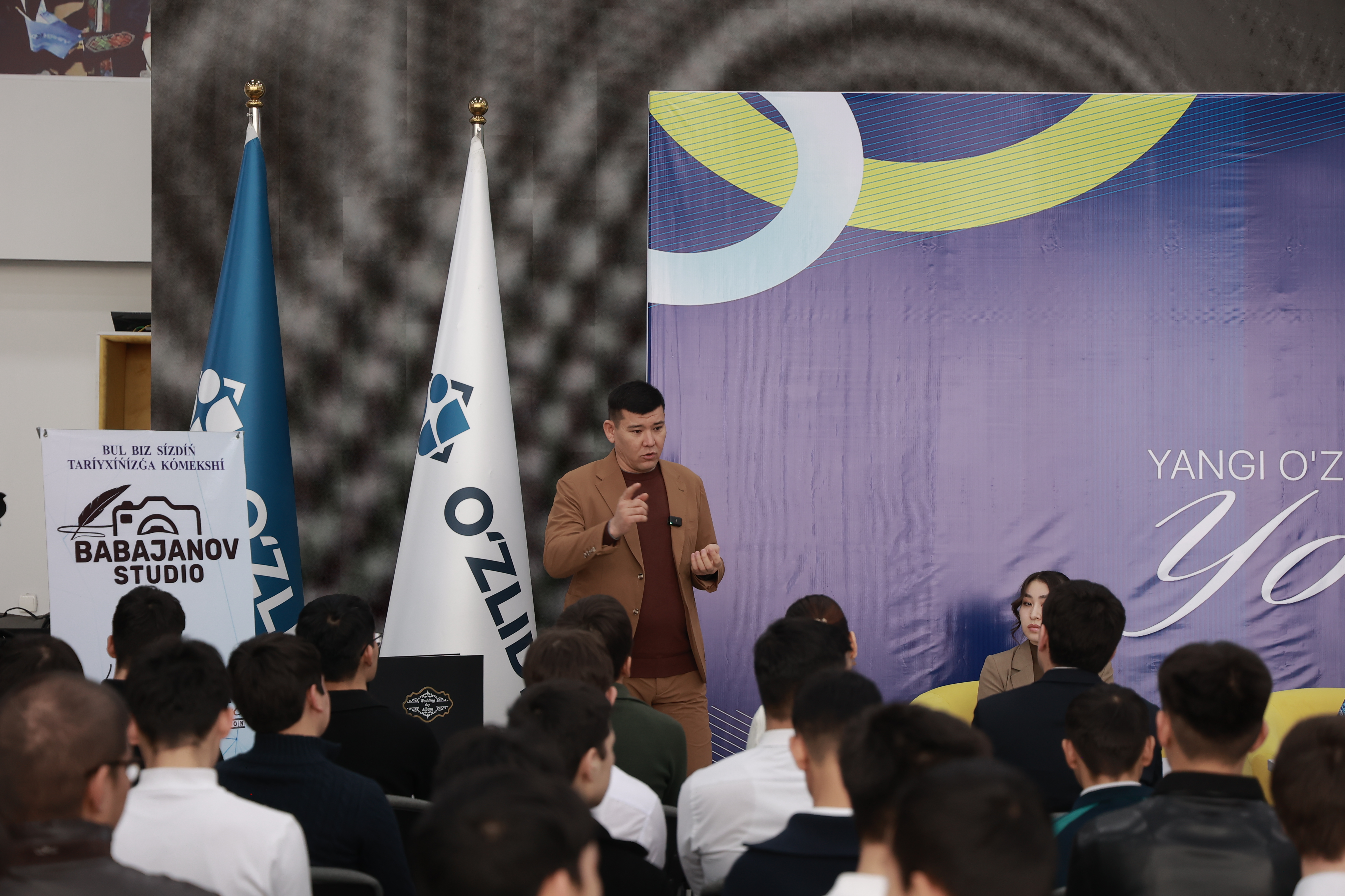 Qoraqalpog‘istonlik kreativ yosh tadbirkorlar uchun amaliy trening o‘tkazildi