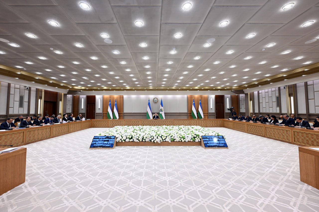 Keyingi o‘quv yilidan boshlab yuqori sinf o‘quvchilari uchun sun’iy intellekt bo‘yicha darslar kiritiladi